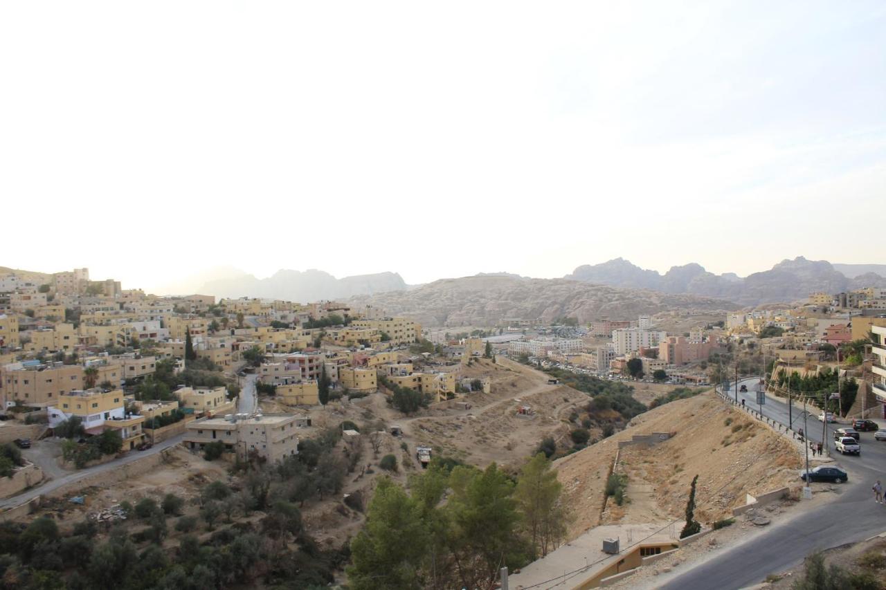 Petra Visitors Hotel Wadi Musa Eksteriør billede