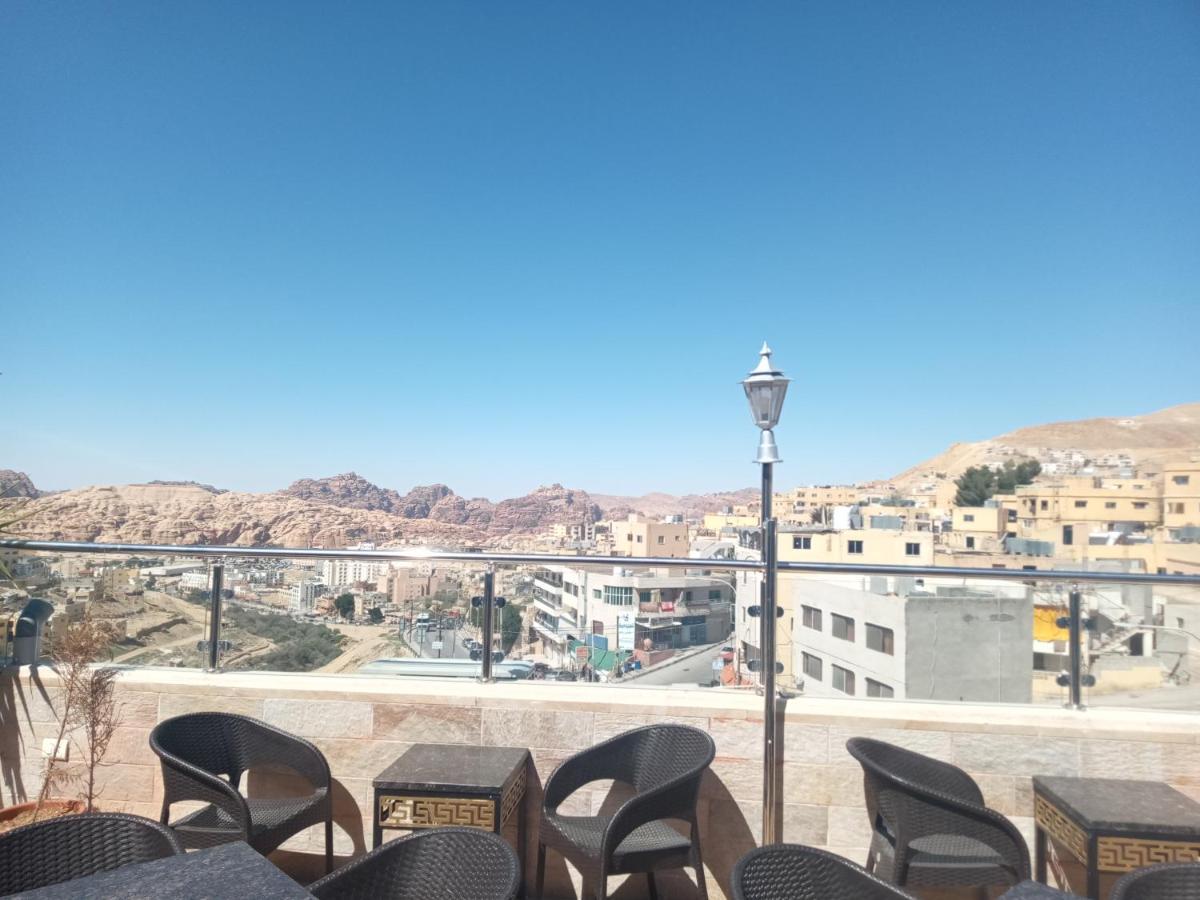Petra Visitors Apartments Wadi Musa Eksteriør billede